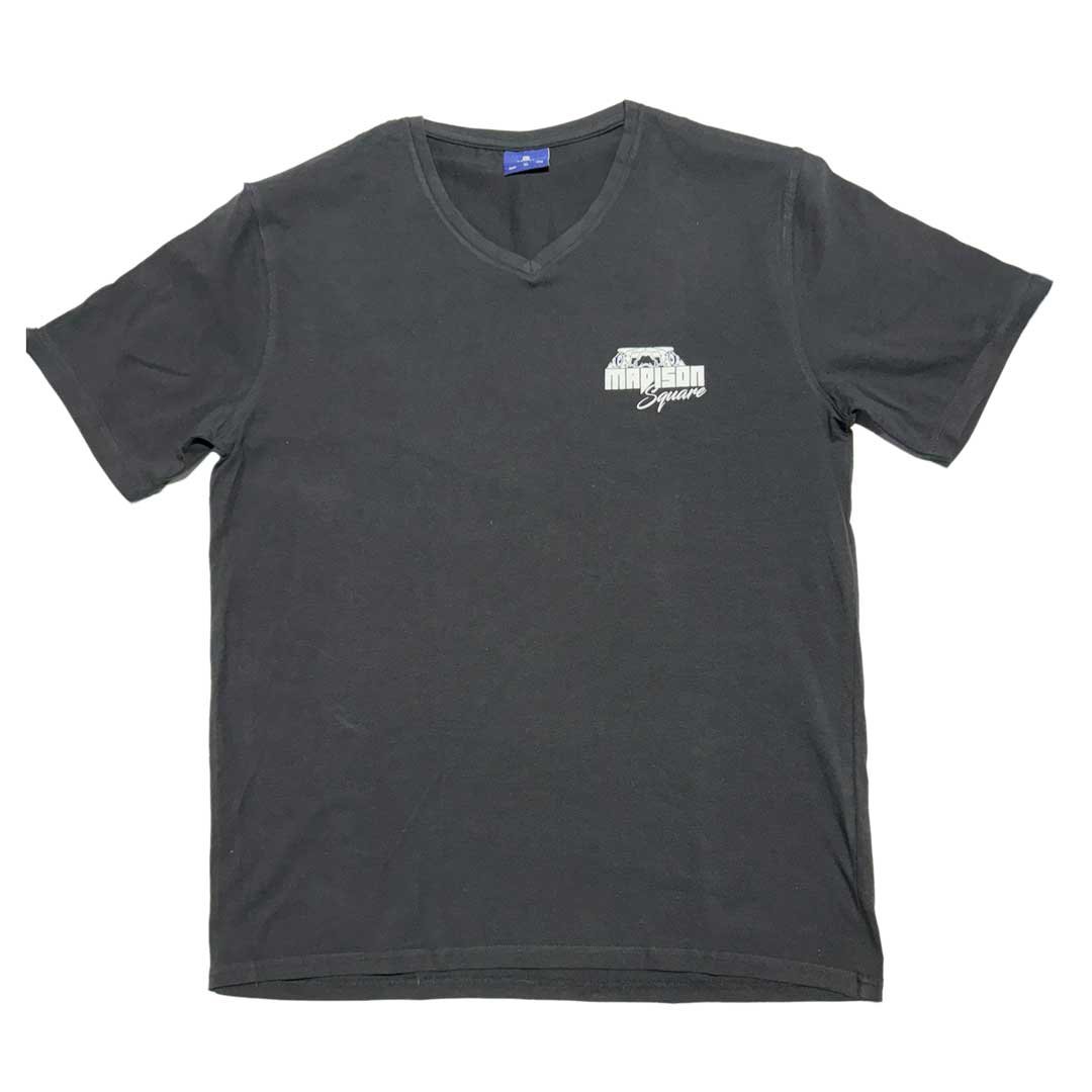 Grey-T-shirt